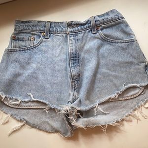 Levi’s Light Wash Denim Cutoff Shorts